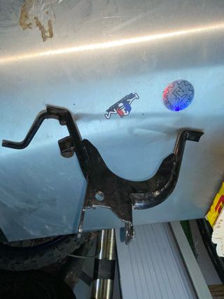 Caballete Yamaha Aerox