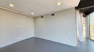 Oficina en alquiler en El Parc i la Llacuna del Poblenou en Barcelona