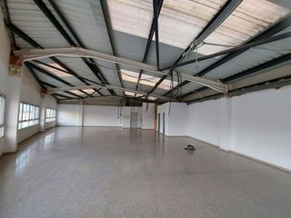 Nave industrial en alquiler en Poligono Mas del Jutge en Torrent