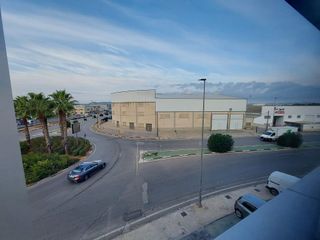 Nave industrial en alquiler en Poligono Mas del Jutge en Torrent