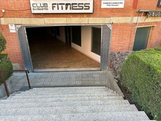 Local comercial en alquiler en Barbastro