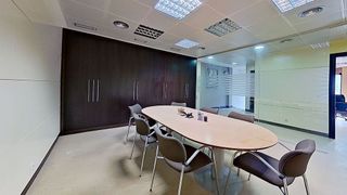 Oficina en alquiler en Huarte/Uharte