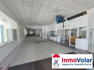 Local comercial en alquiler en Calvario - Santa Rita en Vigo