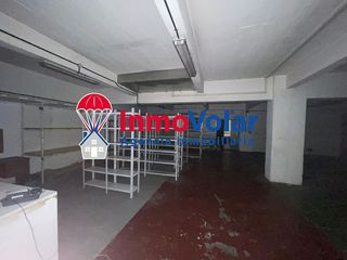 Local comercial en alquiler en Calvario - Santa Rita en Vigo