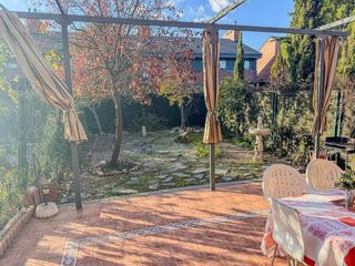 Casa adosada en venta en Los Olivos - Los Ángeles - Perales del río en Getafe