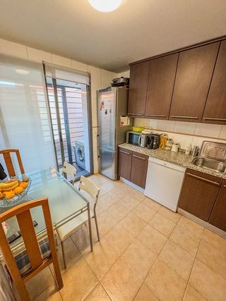 Casa adosada en venta en Los Olivos - Los Ángeles - Perales del río en Getafe