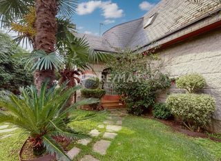 Chalet en venta en Matamá - Beade - Bembrive - Valádares - Zamáns en Vigo