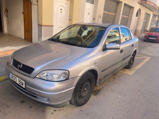 Opel Astra con cambio de nombre incluido