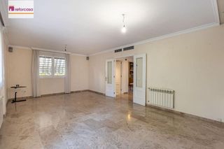 Casa pareada en venta en San Miguel en Armilla