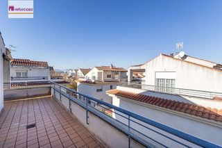Casa pareada en venta en San Miguel en Armilla