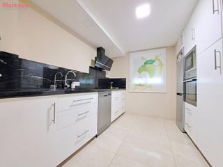 Chalet en venta en Ayuntamiento - Centro en Alzira