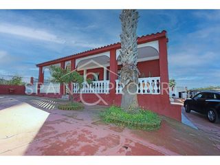 Chalet en venta en Monserrat