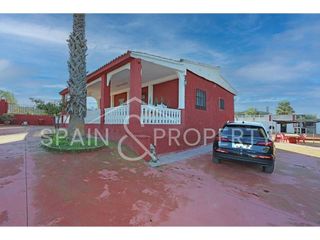 Chalet en venta en Monserrat