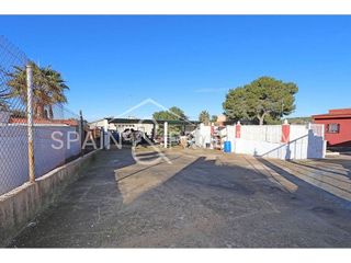 Chalet en venta en Monserrat