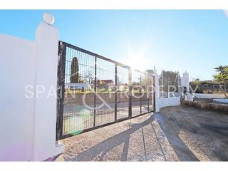 Chalet en venta en Monserrat