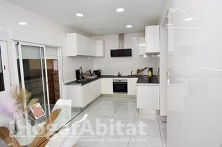 Chalet en venta en Zona Polígono en Alzira
