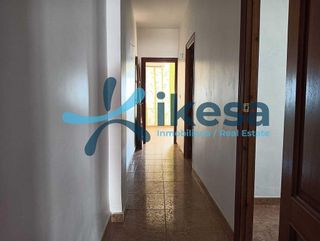 Chalet en venta en Baeza