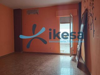 Chalet en venta en Baeza