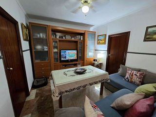 Casa adosada en venta en Morón de la Frontera
