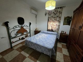 Casa adosada en venta en Morón de la Frontera