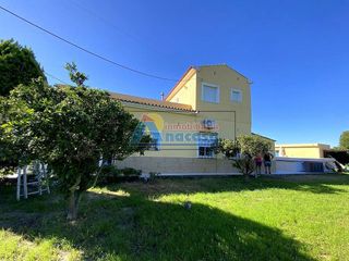 Chalet en venta en Oliva Playa en Oliva