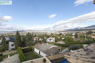 Casa pareada en venta en Gójar