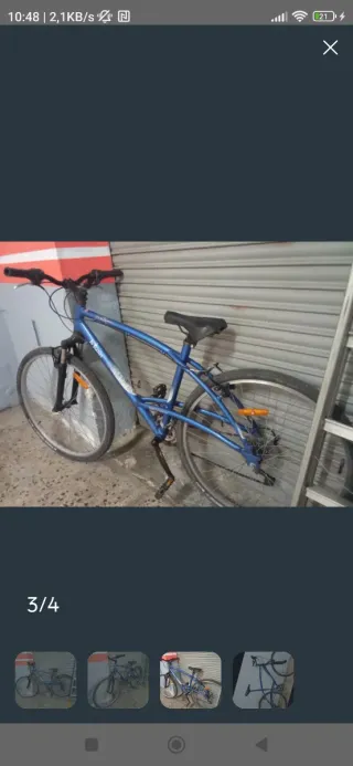 Bicicleta urbana Btwin in blu