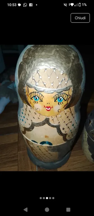 Matrioska dipinta a mano
