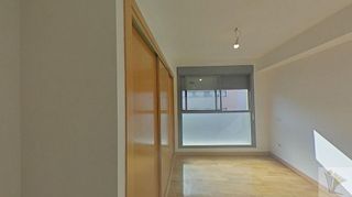 Piso en venta en Numancia en Madrid