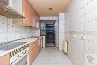 Piso en venta en Jardín de los Reyes - Parque Real en Escorial (El)