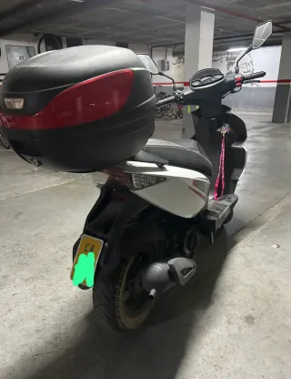 Moto Keeway ACT EVO 49cc Scooter Automática