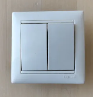 Enchufes e interruptores Legrand