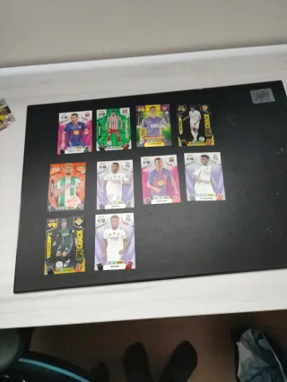 Cromos de fútbol variados