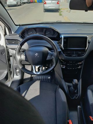 Peugeot 208 Blanco 1.2 Gasolina Etiqueta C - 5P