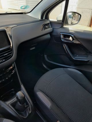 Peugeot 208 Blanco 1.2 Gasolina Etiqueta C - 5P