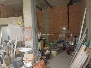 Local comercial en venta en Lardero