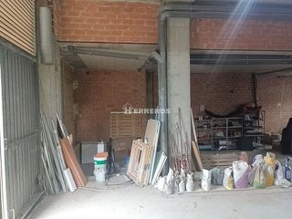 Local comercial en venta en Lardero