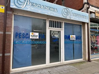 Local comercial en venta en Avenida de Madrid en Palencia