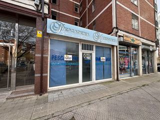 Local comercial en venta en Avenida de Madrid en Palencia