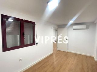 Oficina en venta en Centro en Cáceres