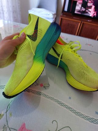 Nike vaporfly 3 hombre talla 44