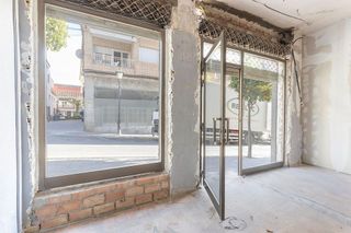 Local comercial en venta en Huétor Vega