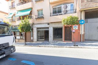 Local comercial en venta en Huétor Vega
