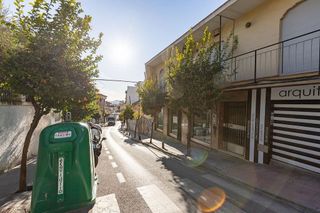 Local comercial en venta en Huétor Vega