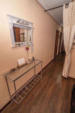 Piso en venta en Linares