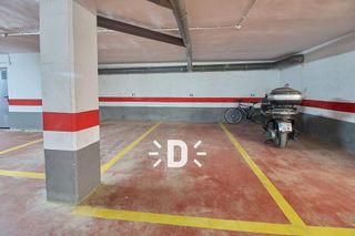 Garaje en venta en Benetússer