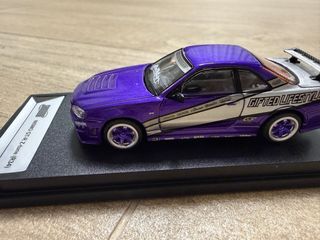 Nissan Skyline GT-R R34 1:64