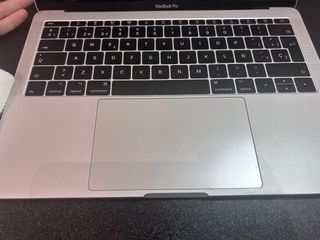 MacBook Pro 13” 2017 i5 8GB RAM Argento
