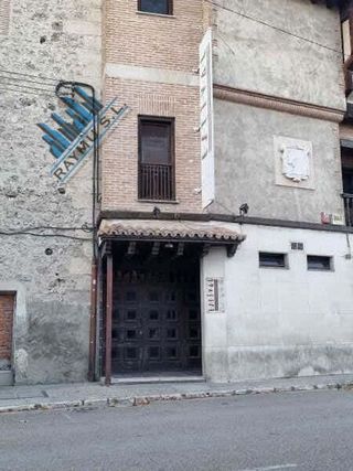 Edificio en venta en Cuéllar