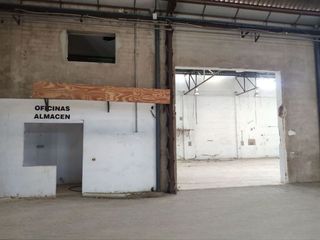 Nave industrial en venta en Madrigal en Villarreal